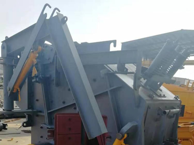 移動(dòng)歐版反擊式破碎機(jī) 移動(dòng)歐版反擊式破碎機(jī)