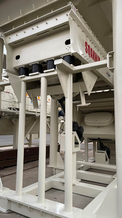 振動(dòng)盤式給料機(jī) 振動(dòng)盤式給料機(jī)