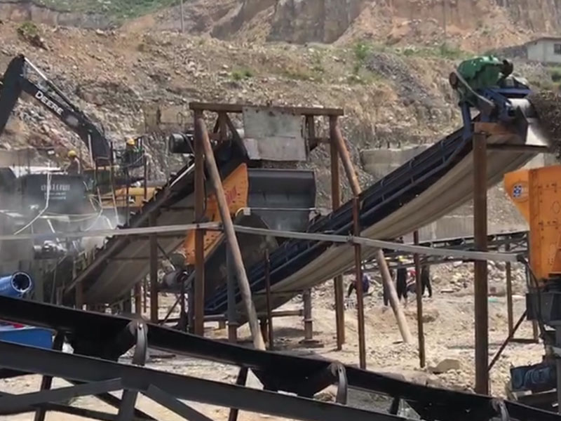 礦山石料破碎生產(chǎn)線(xiàn)